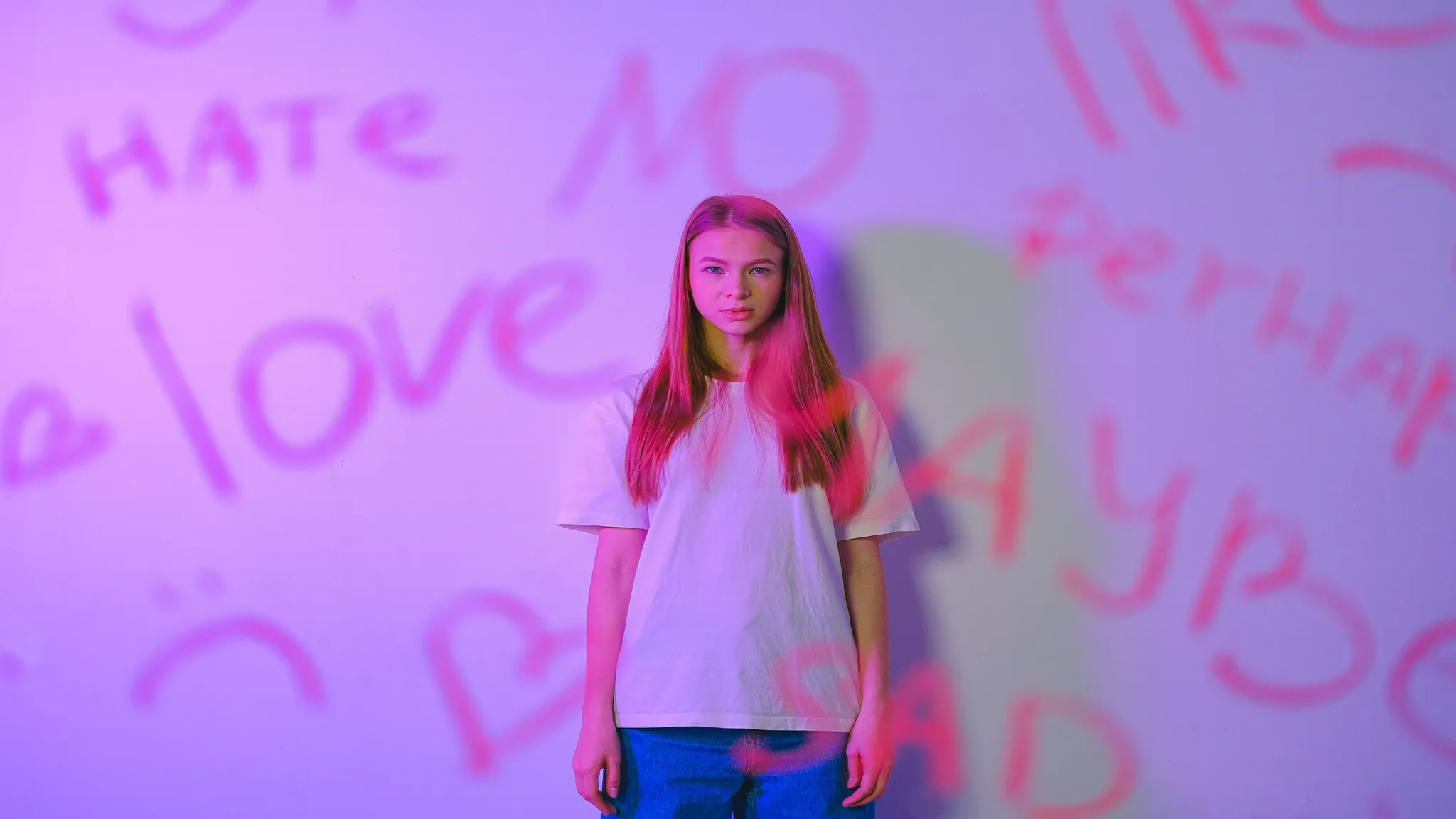 a girl undergoing BPD relationship cycle